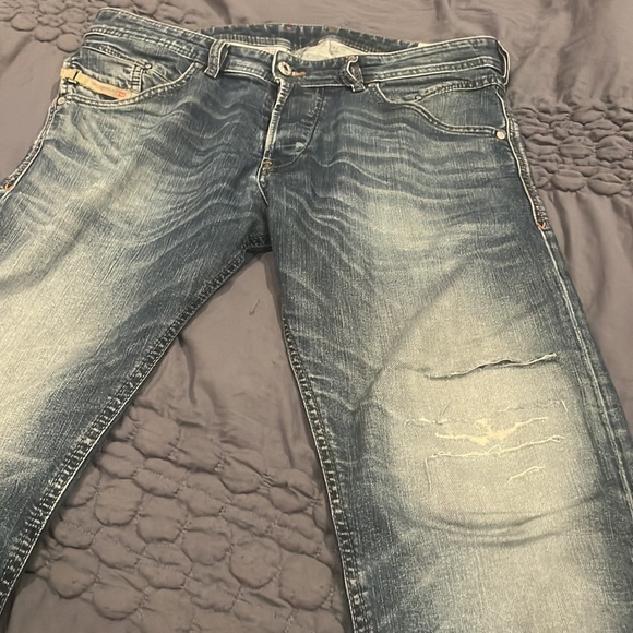 Diesel Jeans - Picture 2 of 7